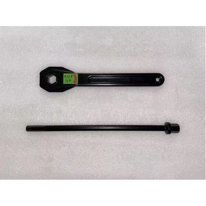 Llave de palanca para neumático de repuesto Mercedes Viano 4145810049 6365830045 Herramienta manual para reparación de neumáticos de furgoneta - Product Image 1