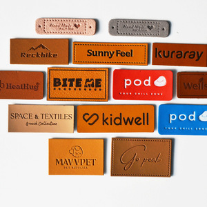 Etiqueta de Cuero PU Personalizada con Logotipo en Relieve, Placa con Nombre en Relieve para Cubierta de Cuaderno o Agenda - Product Image 6