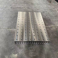 Tables de soudage 3D avec dispositifs de support pour les cadres de machines de construction, les sous-châssis, les véhicules spéciaux et les équipements lourds