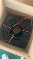 Bande d'étanchéité en mousse de caoutchouc éponge EPDM extrudée
