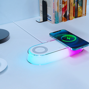 Productos más vendidos <span class=keywords><strong>Cargador</strong></span> inalámbrico multifuncional RGB 3 en 1 <span class=keywords><strong>para</strong></span> <span class=keywords><strong>iPhone</strong></span> 16 <span class=keywords><strong>para</strong></span> Samsung 15W <span class=keywords><strong>Cargador</strong></span> rápido Logotipo personalizado Caliente - Product Image 3