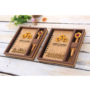 Hướng Dương Bằng Gỗ Trẻ Em Sinh Thái Thân Thiện Với Máy Tính Xách Tay Đặt Quà Tặng Tùy Chỉnh Bút Học Sinh Sổ Tay + Bút Quà Tặng Bộ - Product Image 2