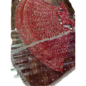 Diseñador hermoso bordado trabajo Lehenga Choli indio y ropa paquistaní - Product Image 1