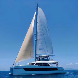 Catamarán de Lujo de 60 Pies de Fibra de Vidrio, Yate de Vela para Larga Distancia, Río, Interior Marino, para Turismo, Patrullaje y Pesca - Product Image 1