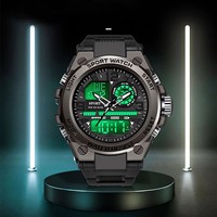 Jam Tangan Elektronik Fashion Olahraga Jam Tangan Pria Digital Elektronik Tampilan Ganda LED Lampu Malam Tahan Air dan Tahan Guncangan
