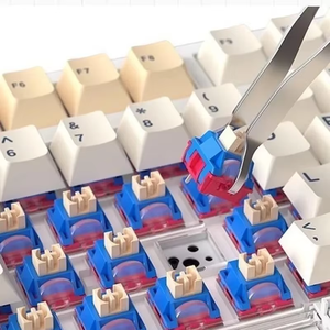 TTC Iron Superman Switch Lineare Tastatur mit schnellem Boden 3-polige Lichtführung Pom Upgrade Mechanische Tastatur-Spielsc halter