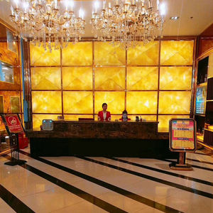 Panneaux muraux en pierre translucide <span class=keywords><strong>lumineuse</strong></span> artificielle personnalisables pour l'éclairage décoratif des halls d'hôtel - Product Image 1