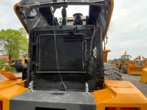 Chargeur sur pneus LIUGONG CLG856H d'occasion Grande chargeuse Équipement d'occasion haute performance Chargeur sur pneus Liugong 856H - Product Image 4