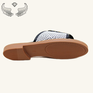 High-quality <b>Summer</b> New Design Casual Slip-on Retro Durable Lightweight Women's Sandals and <b>slippers</b> - Product Image 6