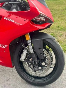 Ducati Panigale 959 Moto Sportiva Italiana da Corsa con Motore Bicilindrico a <span class=keywords><strong>L</strong></span> da 955cc Raffreddato ad Acqua, ABS, Carena Completa Disponibile in Rosso per Vendita all'Ingrosso - Product Image 6