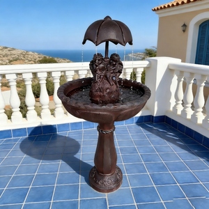 אמבט ציפורים דקורטיבי עתיק, עצמאי, עשוי שרף פיברגלס, מופעל באנרגיה סולארית, עמיד בפני מזג אוויר, בעבודת יד, בצורת מטרייה, לשימוש חיצוני - Product Image 1