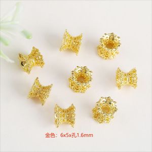 Perles entretoises florales ajourées 7x6x1.8mm en alliage plaqué or, composants de bijoux pour la fabrication de bracelets et colliers DIY - Product Image 2