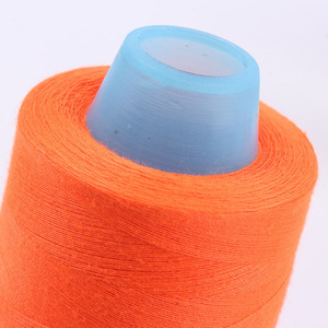Precio de fábrica Colores 402 Hilo DE COSER Poliester 502 5000Y Máquina <span class=keywords><strong>industrial</strong></span> <span class=keywords><strong>Hilos</strong></span> de acolchado de alta velocidad <span class=keywords><strong>para</strong></span> <span class=keywords><strong>Overlock</strong></span> - Product Image 3