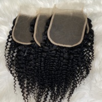 Vente en gros de cheveux humains vierges Remy bruts, bouclés afro, avec closure en dentelle HD 5x5