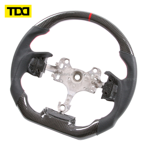 Volant en fibre de carbone TDD compatible avec ISUZU - Product Image 4
