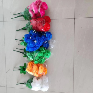 Precio barato salida de fábrica 24 cabezas Clavel globo Margarita flor artificial flor realista <span class=keywords><strong>para</strong></span> Arreglo de <span class=keywords><strong>cementerio</strong></span> funerario - Product Image 1