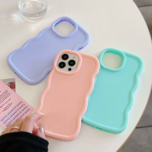 Funda de Celular TPU Ondulada de Color Verde Suave, Diseño Nuevo de Fábrica, para iPhone 17 Pro Max, 16, 15, 14, 13, 12 - Product Image 5