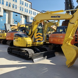 Excavatrice compacte Komatsu de 7 tonnes, d'occasion, faible nombre d'heures de fonctionnement, modèle PC78US, adaptée aux petits projets de construction - Product Image 1