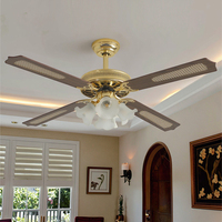 Ventilateur de plafond de style traditionnel à 4 pales avec lampe, télécommande, refroidissement par air, moteur AC