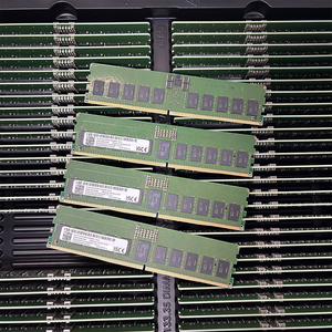 ไมครอน DDR5 RECC 16/24/32/48/64/96/128G/256GB 4800/5600/6400Mhz โมดูลหน่วยความจำเซิร์ฟเวอร์ แรม MTC10F1084S1RC56BD/MTC40F2046S1RC48BA1 - Product Image 2