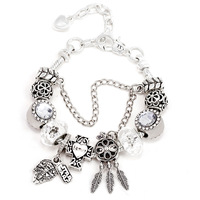 Gelang Liontin Kepingan Salju Dreamcatcher Berumbai Berlapis Perak Antik Artistik, Suvenir Perjalanan Uniseks Natal