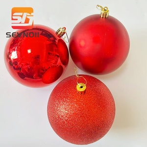 Pallina di Natale Artigianale in Plastica da 10 cm con Finitura Lucida/Satinata/Semi-Lucida, Decorazione da Appendere Stampata in Offset - Product Image 1