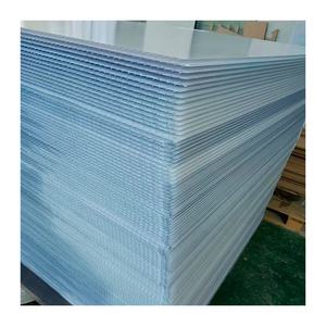 Panneaux de serre en nid d'abeille de 8mm - 12mm feuille de plastique transparent isolation phonique et thermique de haute qualité - Product Image 4