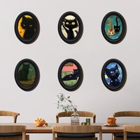 Décoration d'Halloween utilisant divers cadres en bois massif et des peintures exquises et tendance, dotées d'une valeur créative et de collection.