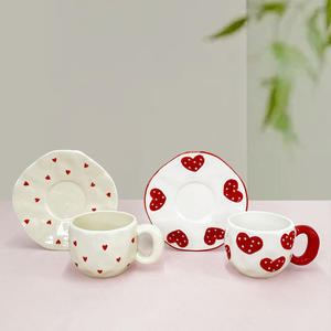 Ensemble tasse et soucoupe en céramique moulées à la main INS, best-seller, tasse à eau au design élégant, tasse à thé de l'après-midi - Product Image 5