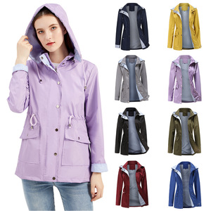 2024 nuevo para <span class=keywords><strong>Amazon</strong></span> cortavientos para mujer con sombrero desmontable chaqueta transfronteriza de carcasa suave para Otoño Invierno ropa de talla grande - Product Image 2