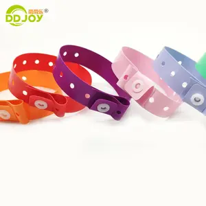 New Fashion Disposable PVC Festival Wristba Vinyl ID Bracelets For Promotions Cheap Wristband