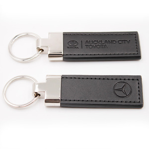 Creative Car Brands Handmade Leather Keychain DIY Gift High Quality PU Embossed Logo Leather Keychain
