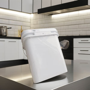 Ruly Factory - Cubo de Plástico Cuadrado de 15L con Tapa, Grado Alimenticio, para Envasado de Alimentos y Almacenamiento de Gasolina, Venta al por Mayor en China - Product Image 2
