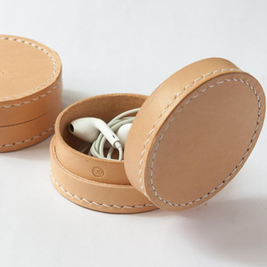 Caja de almacenamiento para auriculares a prueba de polvo, estuche redondo de cuero para auriculares, caja para auriculares, resistente a la presión y a los golpes. - Product Image 3