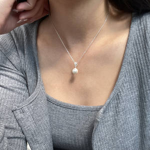 S925 Pure <b>Silver</b> <b>Necklace</b> French Minimalist Light Luxury with Elegant Temperament Ins Collarbone Chain Y01055 <b>Pearl</b> <b>Necklace</b> - Product Image 4