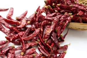 Cao Cấp Ấn Độ Ớt Đỏ Khô Ớt Chuyển Sang Gia Vị Bột Số Lượng Lớn Chất Liệu Cho Ngành Công Nghiệp Thực Phẩm Tự Nhiên Chất Lượng Xuất Khẩu - Product Image 2
