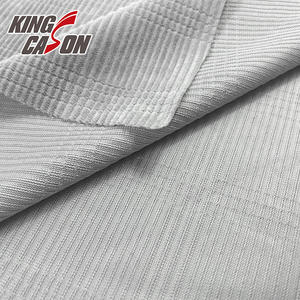 Fabricant Kingcason vente en gros chaude 100% polyester <span class=keywords><strong>antistatique</strong></span> à rayures étroites tissu polaire de flanelle <span class=keywords><strong>pour</strong></span> vêtements draps de lit - Product Image 6