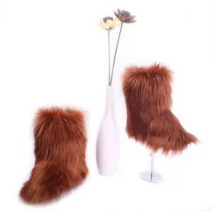 Stivali di <span class=keywords><strong>pelliccia</strong></span> di volpe da ragazza di moda all'ingrosso e stivali da donna neri da neve invernali con top in <span class=keywords><strong>pelliccia</strong></span> sintetica da donna calda - Product Image 1
