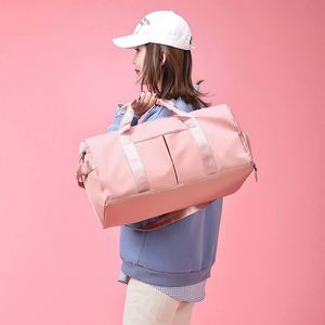 Sac de voyage personnalisable pour femme Xdh066, sac de sport promotionnel avec logo imprimé, idéal pour la gym et les voyages - Product Image 5