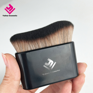 Brochas de Maquillaje Profesionales Individuales de Lujo Veganas de Alta Calidad para Contorno Facial y Drenaje Linfático, Ideales para Base y Rubor - Product Image 3