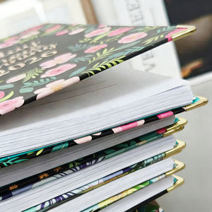 Cuaderno Personalizado con Logotipo GF, Diseño Gráfico, Encuadernación Espiral, Agenda Semanal y Mensual A5, Planificador de Trabajo y Deportes - Product Image 5