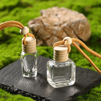 Diffuseur d'arômes au prix d'usine, flacon de parfum vide pour voiture en verre de 5 ml, 8 ml, 10 ml, avec couvercle en bois