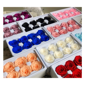 Flores Frescas al <span class=keywords><strong>por</strong></span> <span class=keywords><strong>Mayor</strong></span>, Cabezas de <span class=keywords><strong>Rosas</strong></span> Naturales <span class=keywords><strong>Preservadas</strong></span> para Regalos del Día de San Valentín, Caja de Flores - Product Image 3