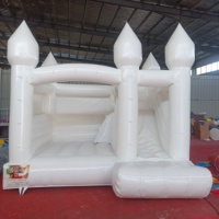 Château gonflable blanc Yibei avec toboggan, structure de saut gonflable commerciale blanche pour location d'événements et fêtes de mariage