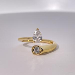 แหวนทองชุบทองแดงทรงหยดน้ำคู่ประดับเพชรซิคอนจากเทียนหยู เจมส์ แฟชั่น สไตล์มินิมอล สำหรับผู้หญิง สวมใส่ได้ทุกวัน - Product Image 1