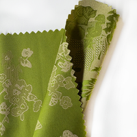 Nouveau Style de mode 100% Polyester fleur Jacquard tissu 3D Satin Jacquard tissu pour Abaya/foulard/robe