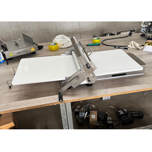 Nouvelle Laminoir à Pâte Manuel Compact pour Pâtisserie, Unité de Table pour Petites Boutiques - Product Image 4