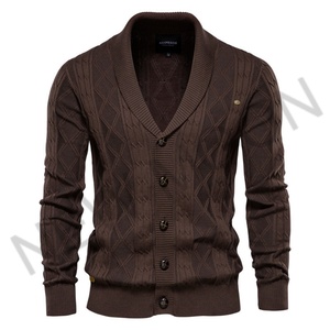 Customized High Quality Autumn and Winter Fashion Trend Men's Casual Solid Color V-neck Long Sleeve Knitted Cardigan - Product Image 5