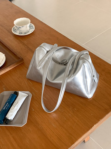 Bolso de Hombro Versátil para Mujer, Marca Bellmont, Contáctame para Bolsos de Diseño de Lujo con Calidad 5A y Estilo Personalizado - Product Image 4