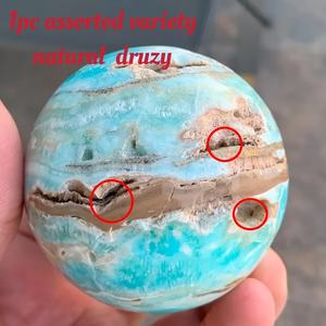 ลูกบอลอะราโกไนต์สีน้ำเงินดรูซี่ธรรมชาติหลากหลายแบบขายส่ง งานฝีมือคริสตัลดีไซน์ไม่ซ้ำใคร (2 ชิ้น/กก.) - Product Image 3